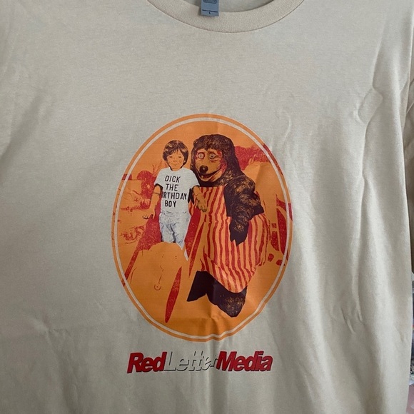 NWT red letter media d!ck birthday boy graphic cream mens t shirt size large L - Picture 2 of 2